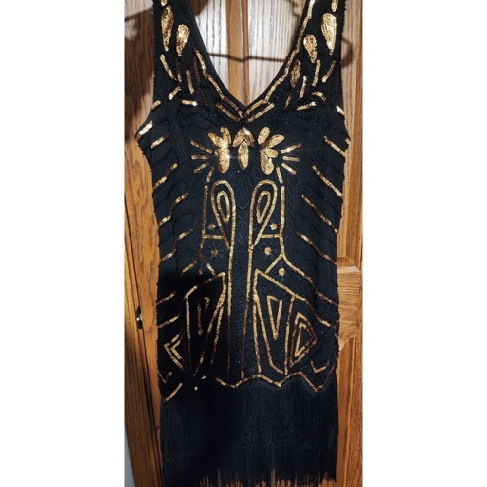 Babeyono Fashion Classic Women's Party Dress Black With Gold‎ Trim Size Medium